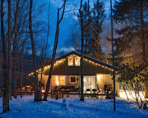 Storybook Chalet/Watch Movies under the Stars/Hot Tub/Hiking/Biking/Concerts ビーチ・マウンテンのホテル
