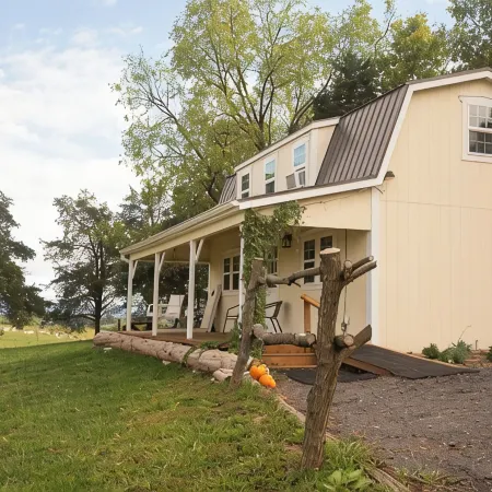 On farm cottage with mountain views.