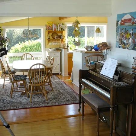 Waterfront Beachhouse: Best Harbor Location and View