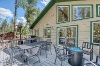 Holiday Tree House - with community pool & golf! - 3-Star