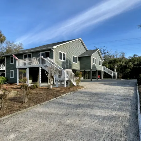 Middle of the Row Duplex, Quiet, and Cozy, 3 bed/2 bath