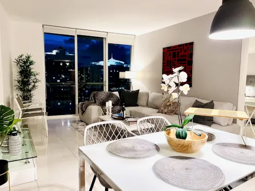 Unique Chic Icon Brickell 1B View Pool spa Full - プライペートプール