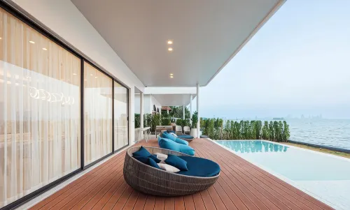 Sea Season Pool Villa Pattaya - Boutique