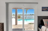 Coco Sands Riverfront Pool Home w/5 Bedrms - 3 min to the beach - مسبح خاص