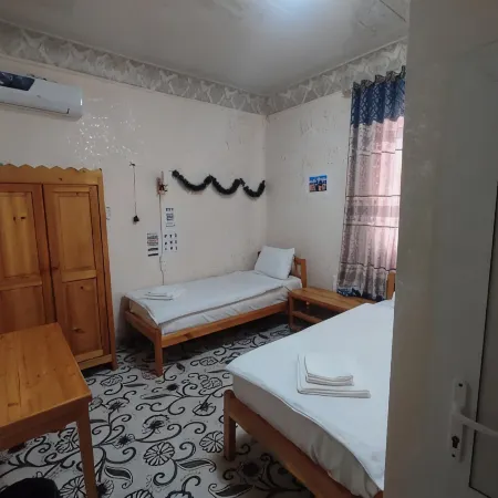 Oybek Hotel