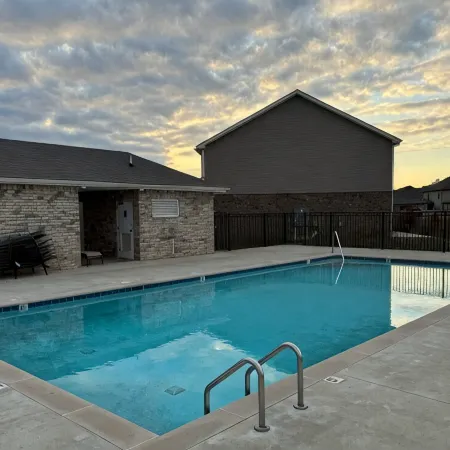 Beautiful Townhome with Pool