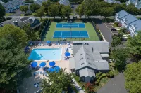 Coastal Retreat - 2BR CONDO - Homestays