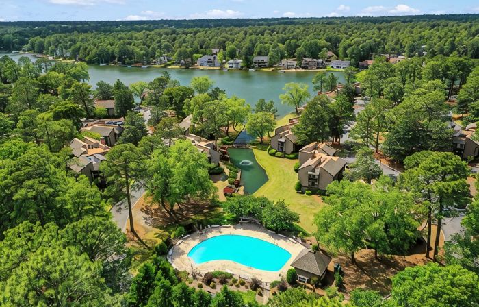 Lakefront Pinehurst Condo 2BD/2BA - 237 - With Community Pool Access