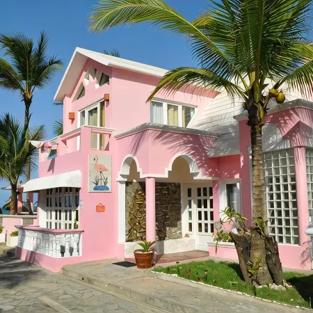 Villa Flamingo; Sleeps 8; Waterfall, Oceanfront Pool, Hot Tub