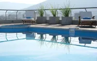Ayres de Salta Hotel - Kolam Atas Bumbung