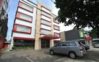 Idea's Hotel - Parkplatz
