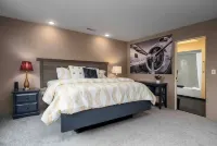 Mountain Vista Penthouse Huge 2BR w/views+jet tub - balcony