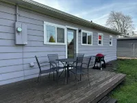 Cute & Cozy 2-Bedroom in SE Eugene - Bungalows