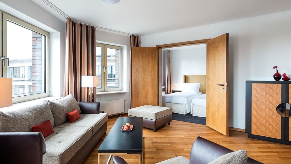 Main Plaza Suite Tower