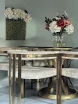 Private Parking & Patio • Stylish Urban Getaway - บังกะโล