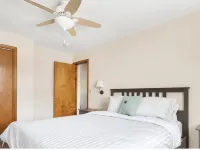 West Point at Your Doorstep! Walk to Academy • Mountain Views • Easy Parking Hotels in Highlands