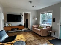 Cute & Cozy 2-Bedroom in SE Eugene - Bungalows