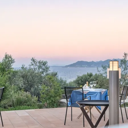 Armonia Bay Hotel