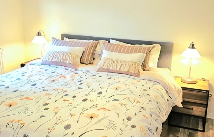 Cozy 3BR Bungalow in Ermerstrand park - The Village House Retreat near the beech