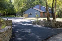 Spacious 5-bedroom house in the woods in Cold Spring just 5 minutes from town - 무료 와이파이