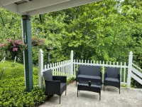 Charming 4-bedroom home with AC and WiFi close to downtown historic Honesdale - 3-Star