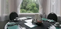 Ashwood Hotel - breakfast