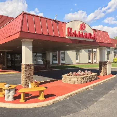 Albert Lea Inn and Suites