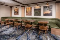 Fairfield Inn & Suites New Bedford - breakfast