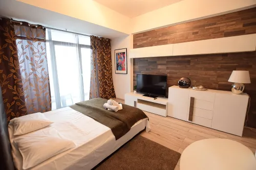 Uptown Residence Apartments - Hot Tub