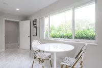 Hot Spa - Super Clean - 8 M Drive to Beach, Restaurants, Nightlife - Pools