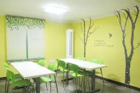 Blue Backpackers Hostel - Hostels