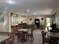 Days Inn & Suites by Wyndham Eunice Hotels in Eunice