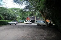 Naro Moru River Lodge - Parkplatz