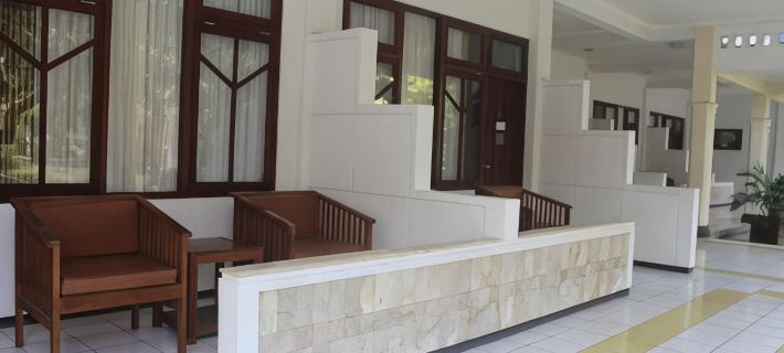 Guest House Eboni Madiun Ξενοδοχεία στην πόλη Madiun City