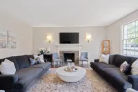 Experience the heart of downtown, where historic charm meets modern comforts. - 4-Star