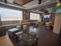 Gold Ice Hotel Hotele w: Warri