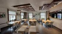 Hotel Complex Mercury - ที่มีบาร์