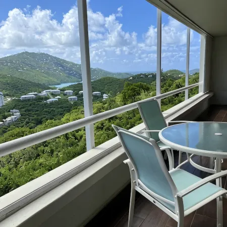 Updated 1BR/1BA - "Island Sol" with fantastic views
