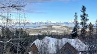 Cozy Mountainside Chalet in Kimberley
