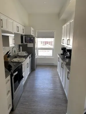 Cozy Condo minutes from RMR & Soon Cabot Pacific Golf - 3 stelle