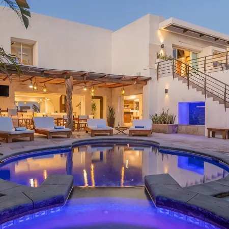 Villa Luna Nueva - Concierge and Maid Service included