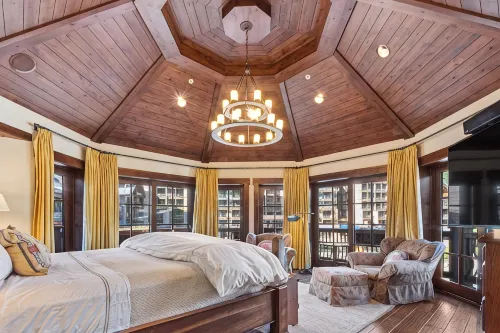 One Willow Bridge Road - 4 Bedroom Penthouse - 5-Star
