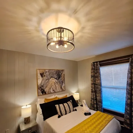 Historic & Chic apartment by Arena, University, Hospital - Dog Friendly
