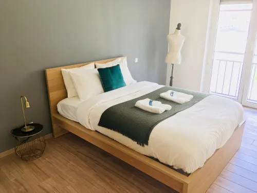 Large Art Deco Flat 100m2 in City Center - Parking - Апартаменты