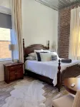 Luxury Awaits! 9,000 SF Mansion with 14 Bedrooms 5 Baths Theater Room Seats 20! - ブティック