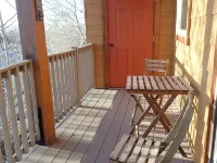 Victor Idaho 3rd floor condo , located between Grand Targhee & Jackson Hole. Hotels in Victor