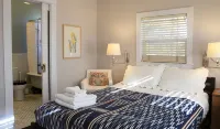 Private, cozy, airy garden studio suite, for 1 or 2 guests - 民宿