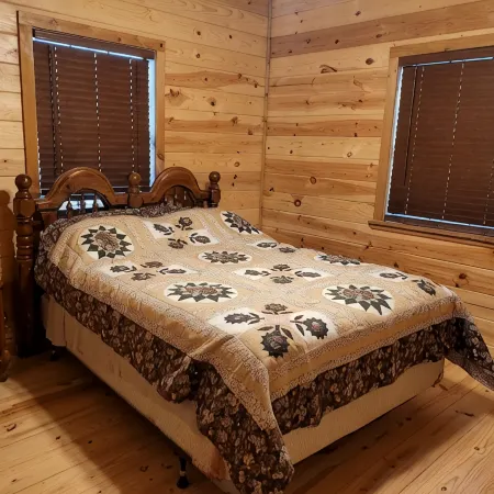 Deer Run Cabin, Utopia TX