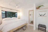 The Bungalow - a Visitana Collection home - Homestays