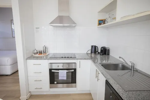 Albany Central Apartments - Holiday Apartments